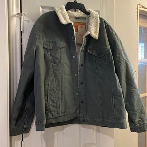 Green Levi denim/Sherpa jacket